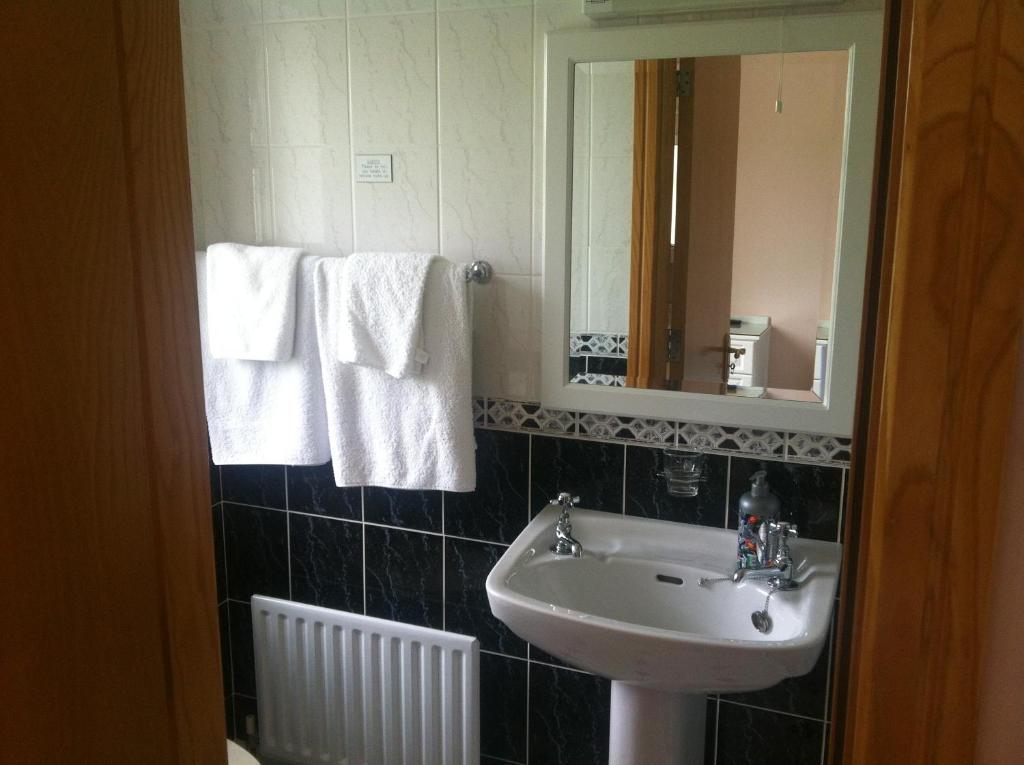 Dunn Court House Woodford (Kerry) Room photo