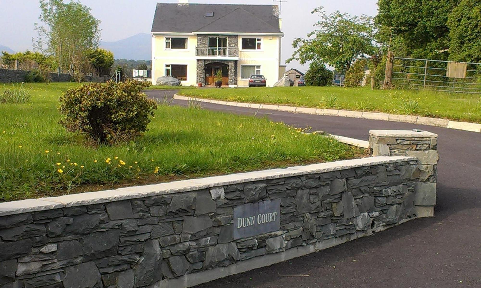 Dunn Court House Woodford (Kerry) Exterior photo